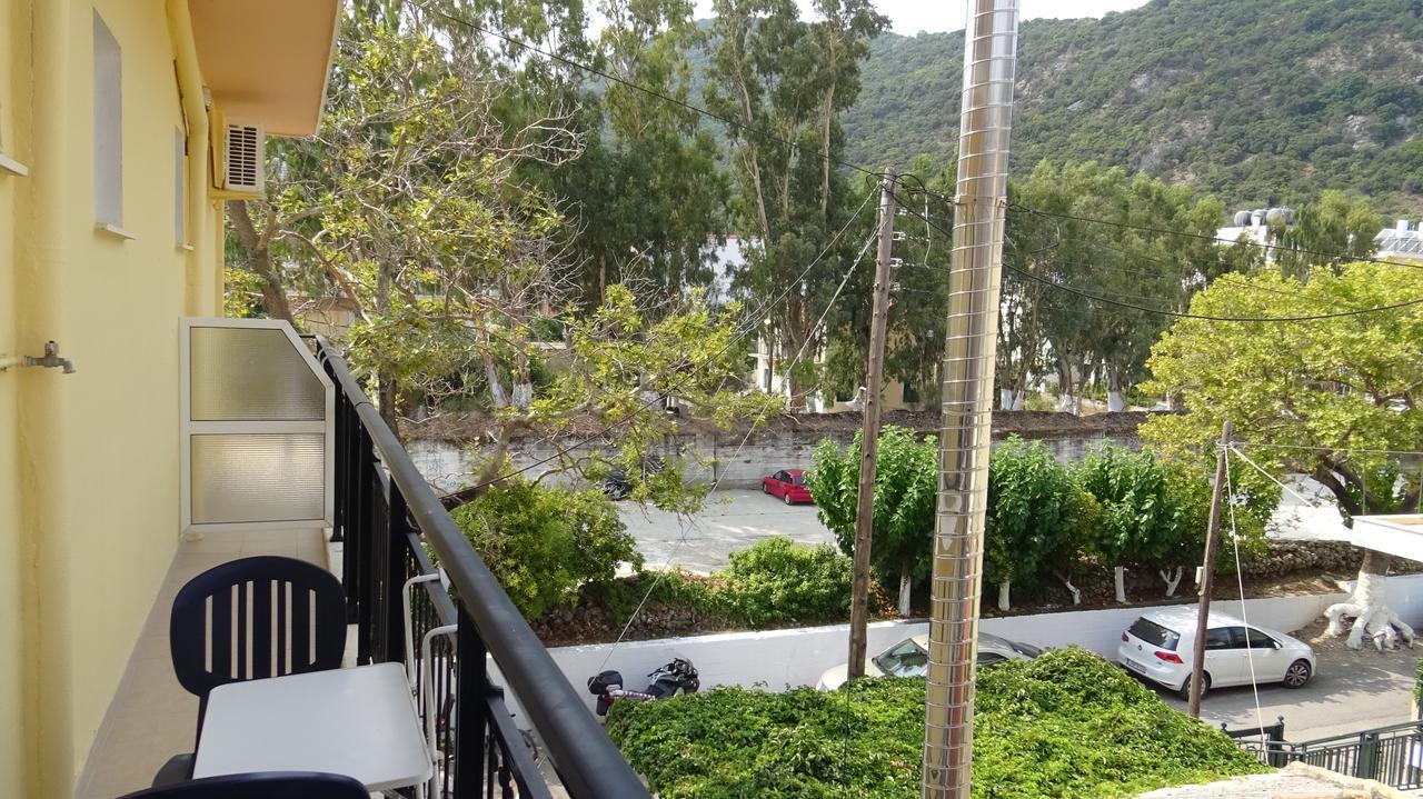 Poros House Hotel Exterior photo
